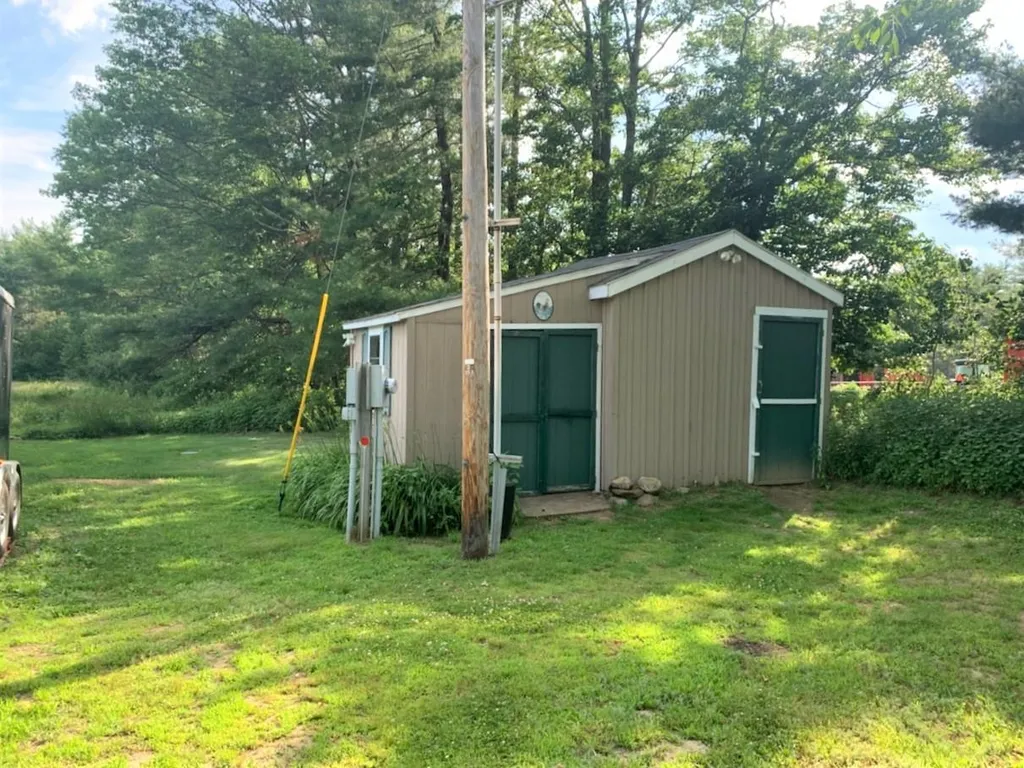 150 Garland Road Barnstead NH 03218