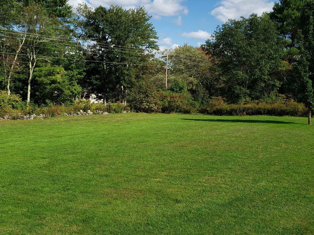 150 Garland Road Barnstead NH 03218