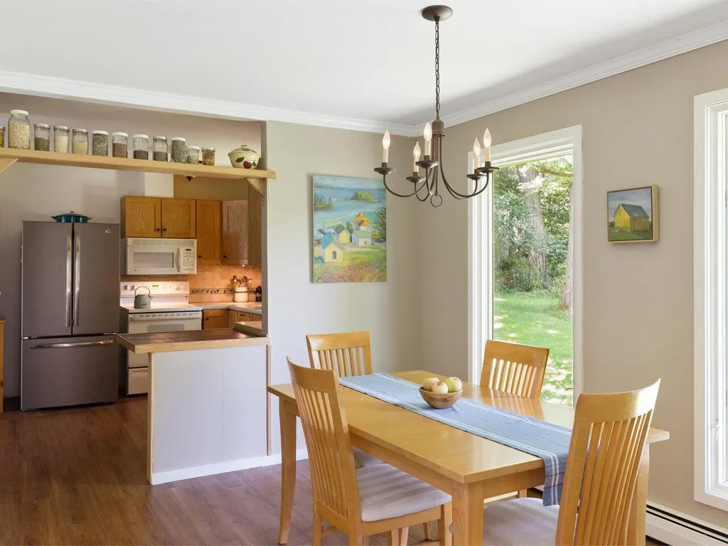 531 Weed Road Hinesburg VT 05461