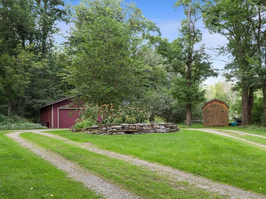 531 Weed Road Hinesburg VT 05461