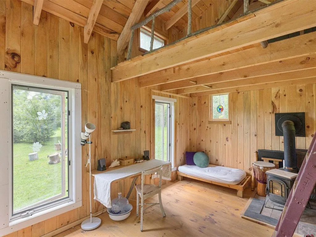 531 Weed Road Hinesburg VT 05461