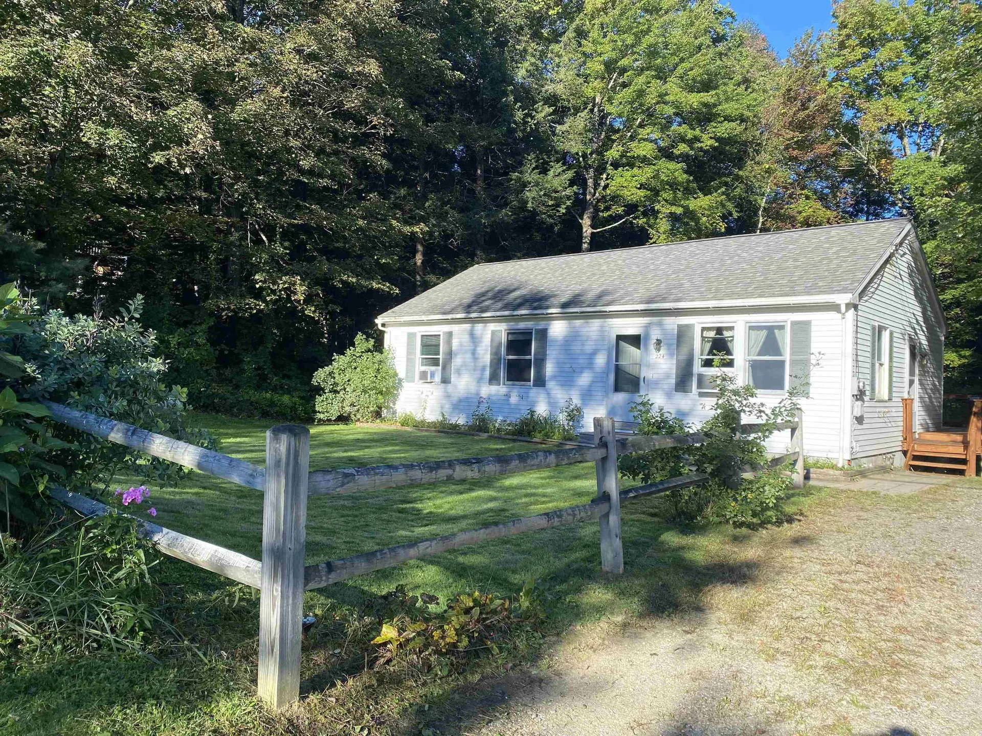 224 Sherwood Circle Brattleboro VT 05301