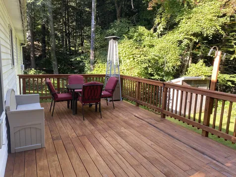 224 Sherwood Circle Brattleboro VT 05301