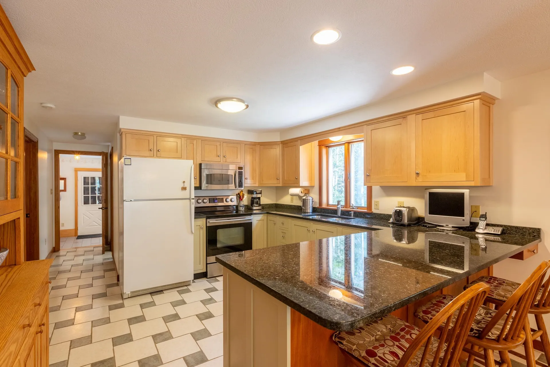 16 Roe Fields Drive South Berwick ME 03908