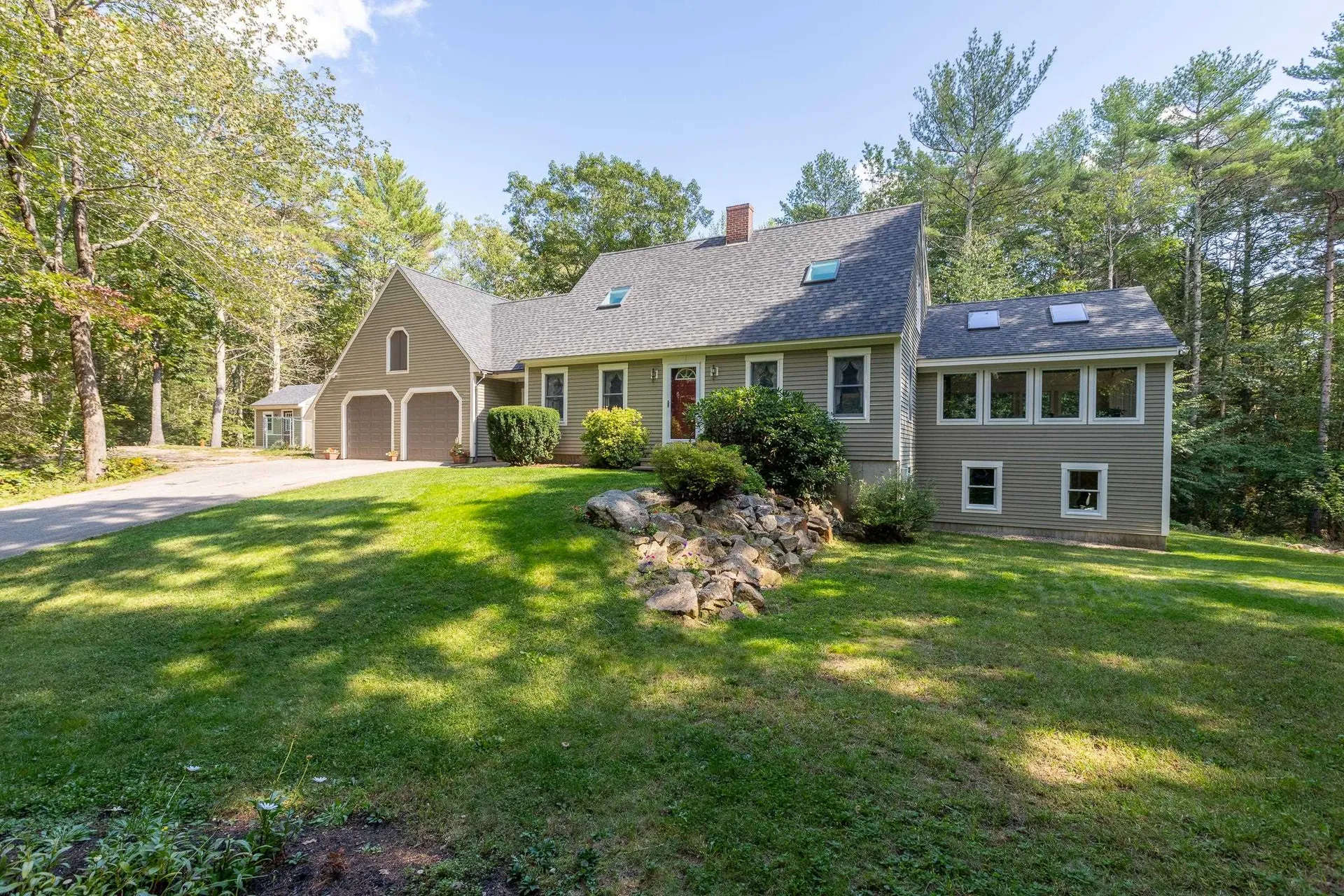 16 Roe Fields Drive South Berwick ME 03908