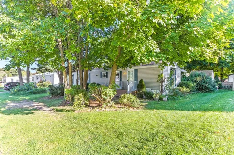 17 A Street Seabrook NH 03874