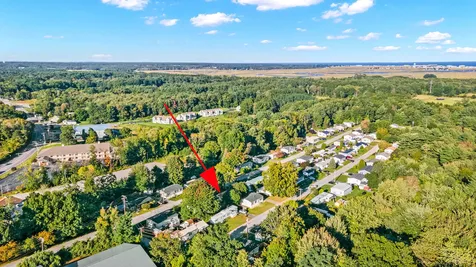 17 A Street Seabrook NH 03874