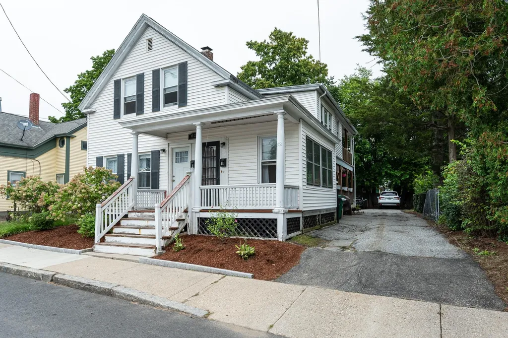82 Elm Street Nashua NH 03060