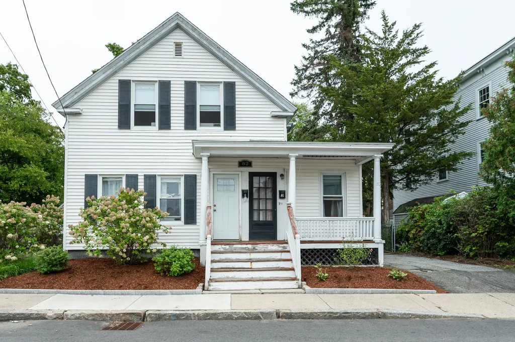 82 Elm Street Nashua NH 03060