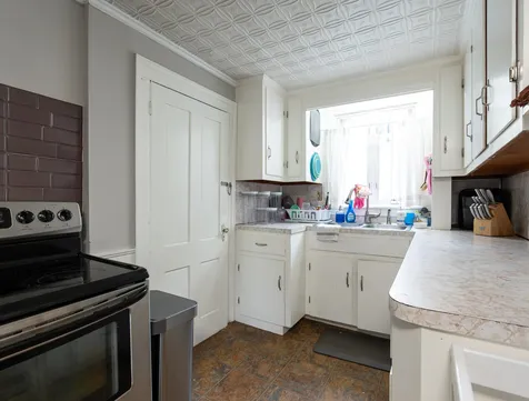 82 Elm Street Nashua NH 03060
