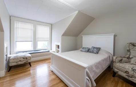 82 Elm Street Nashua NH 03060