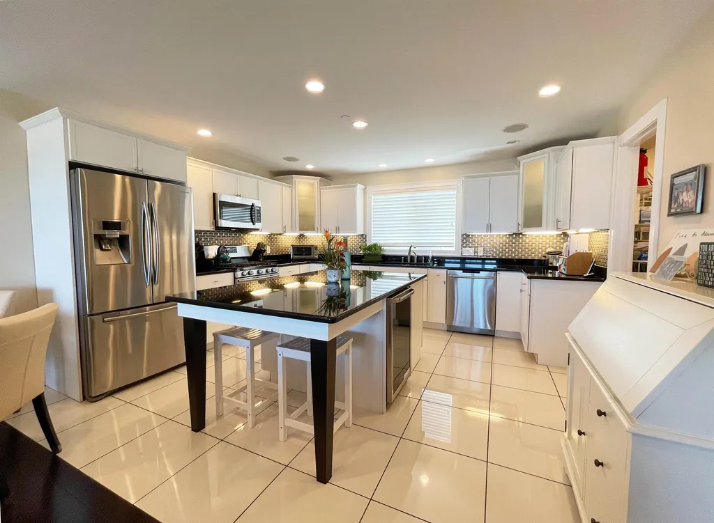 375 Ocean Boulevard Hampton NH 03842