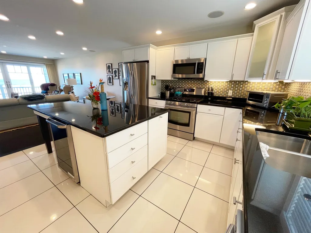 375 Ocean Boulevard Hampton NH 03842