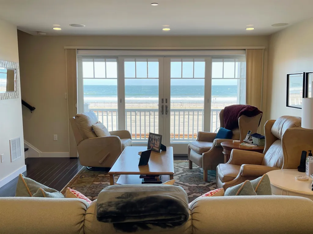 375 Ocean Boulevard Hampton NH 03842