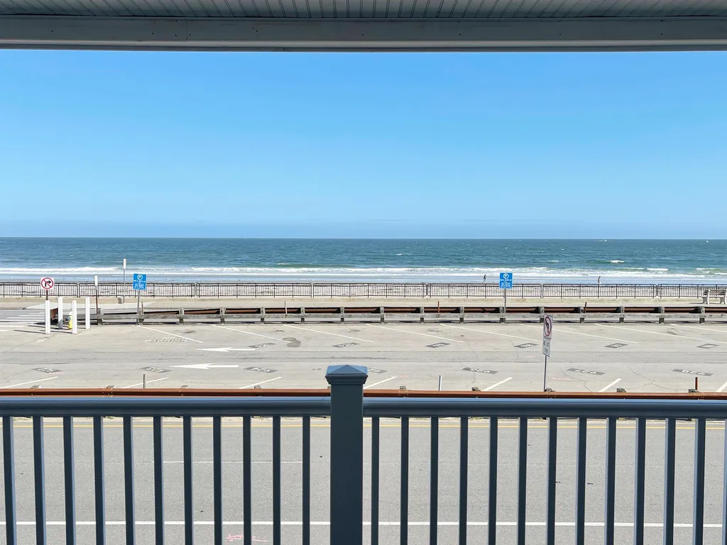 375 Ocean Boulevard Hampton NH 03842