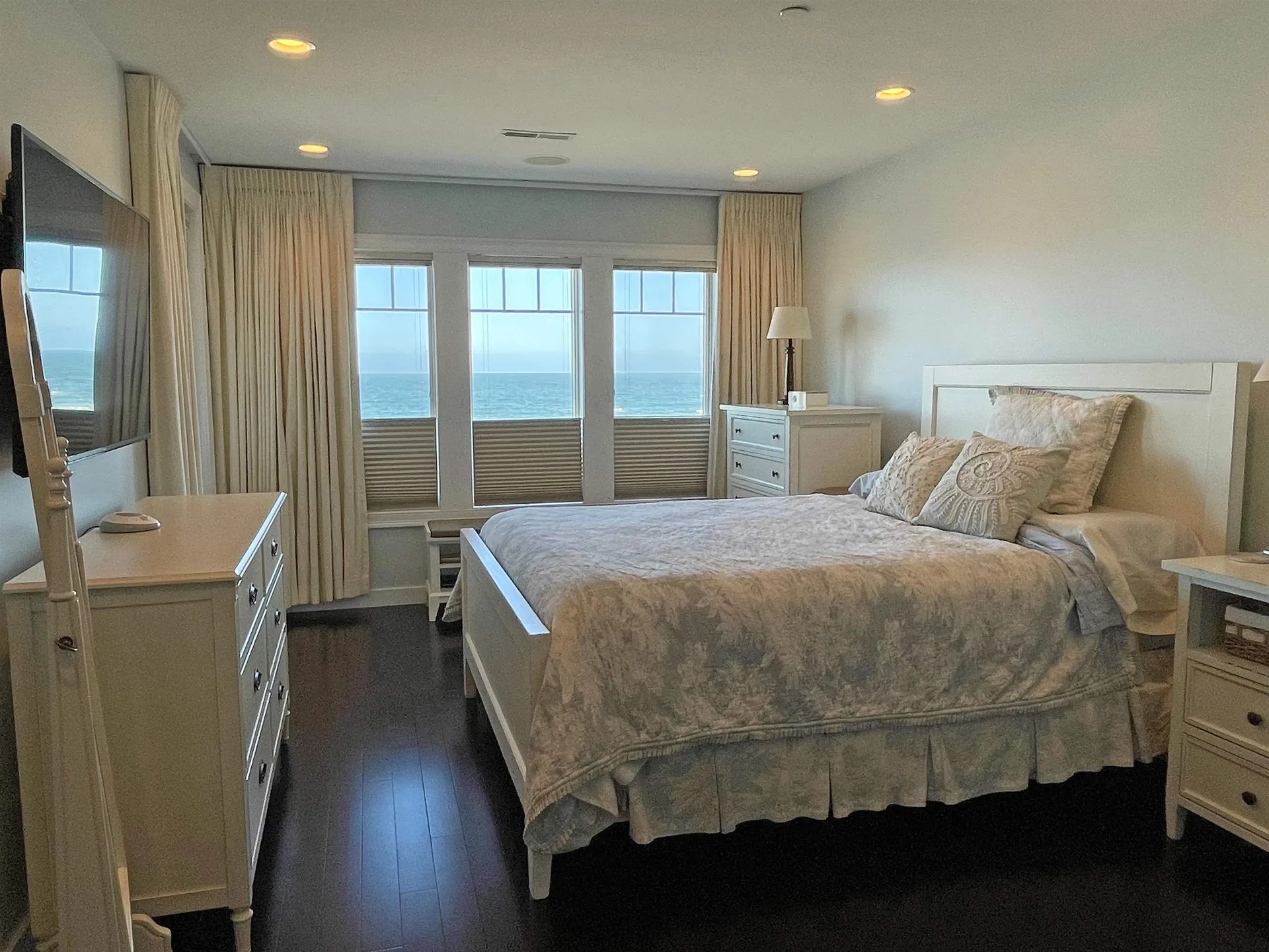 375 Ocean Boulevard Hampton NH 03842