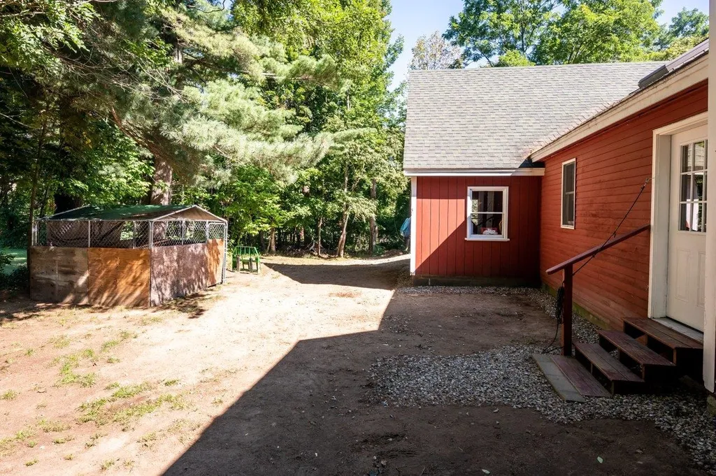 587 Ridge Road Middleton NH 03887