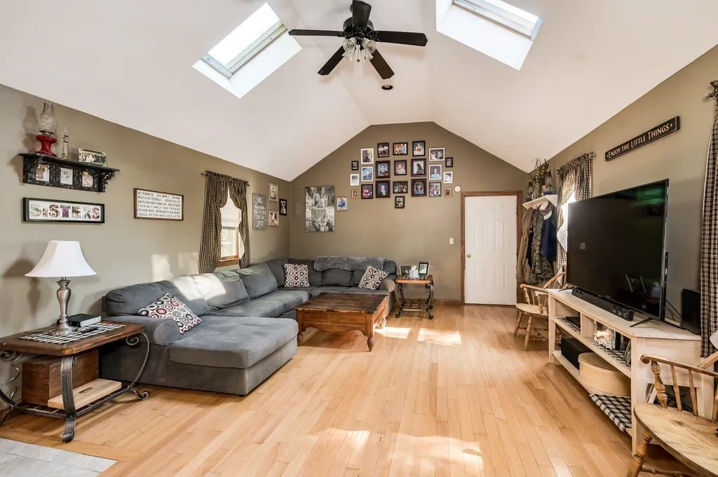 587 Ridge Road Middleton NH 03887