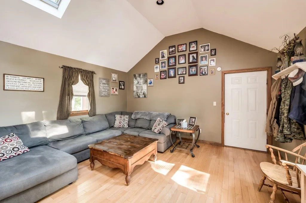 587 Ridge Road Middleton NH 03887