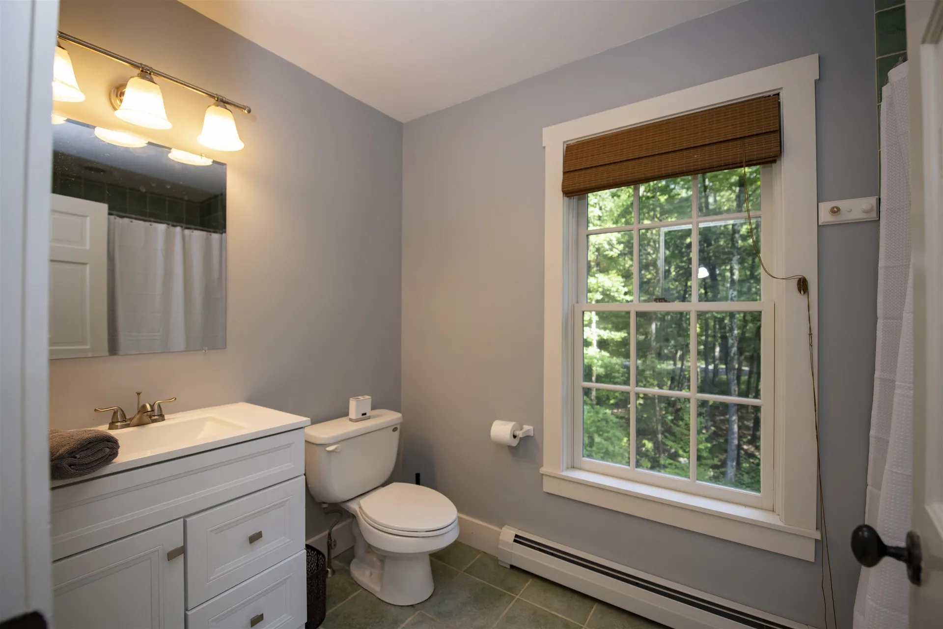 814 Noyes Lane Hartford VT 05001