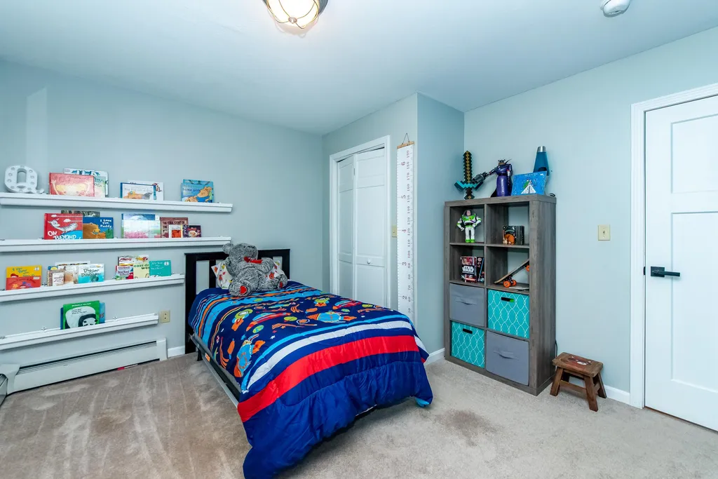 274 Mountain Avenue Northwood NH 03261