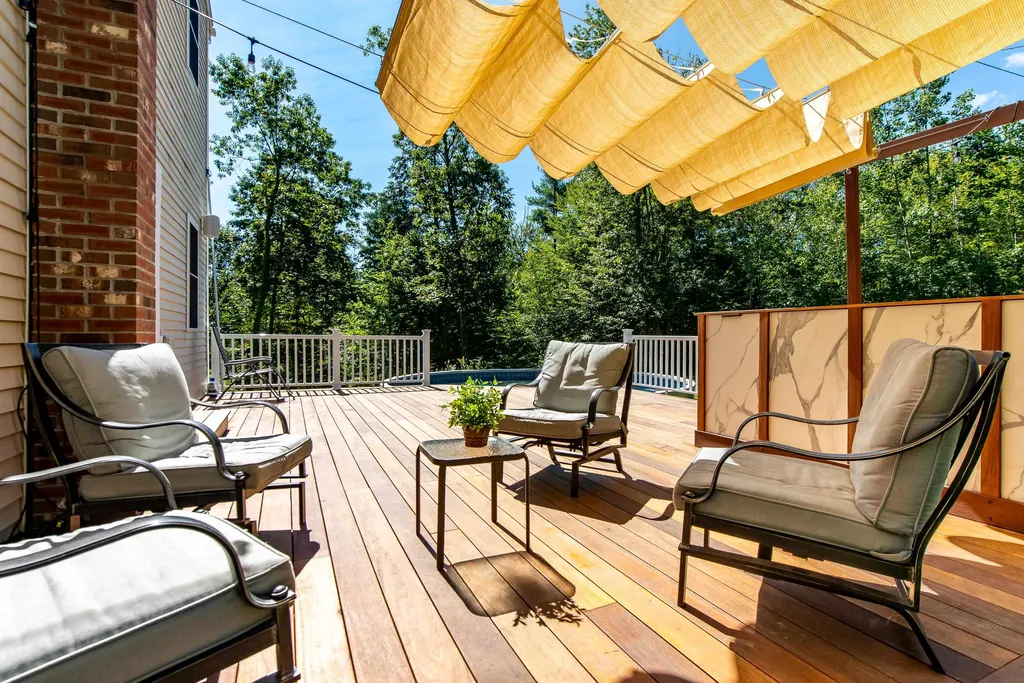 274 Mountain Avenue Northwood NH 03261