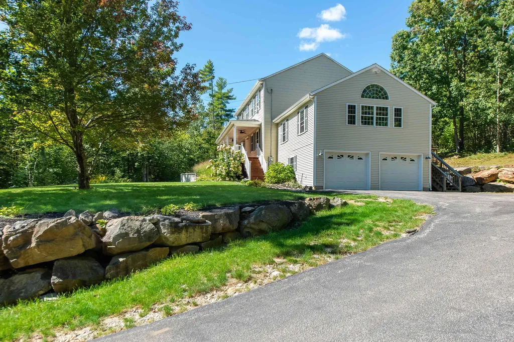 274 Mountain Avenue Northwood NH 03261