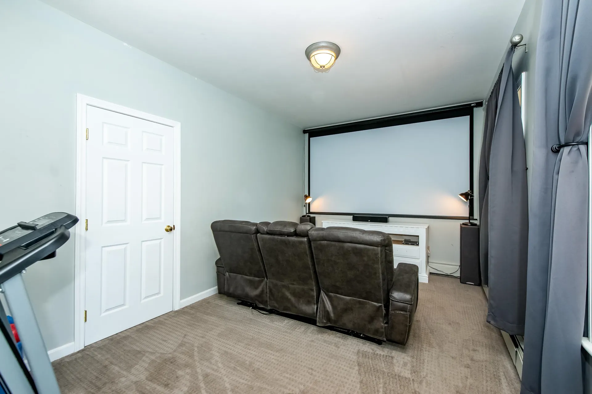 274 Mountain Avenue Northwood NH 03261