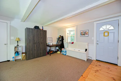 17 Prospect Avenue Epsom NH 03234