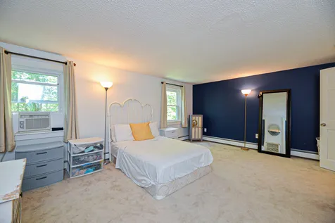 17 Prospect Avenue Epsom NH 03234