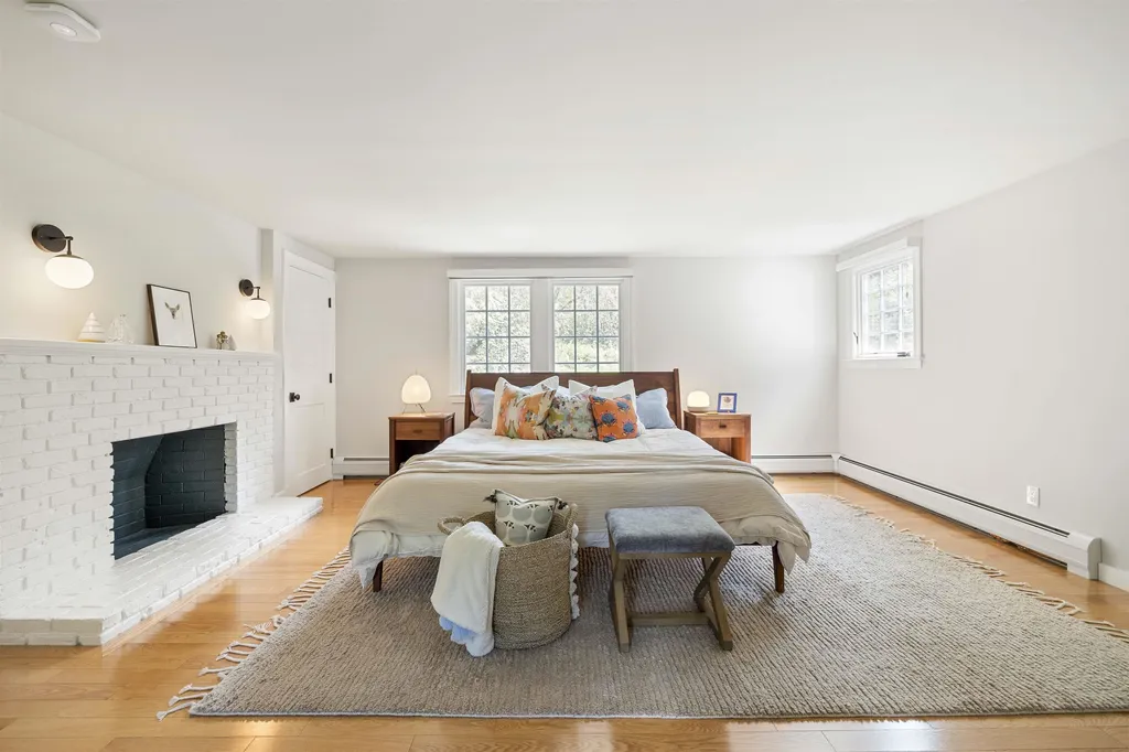 9 Butternut Lane Hanover NH 03755