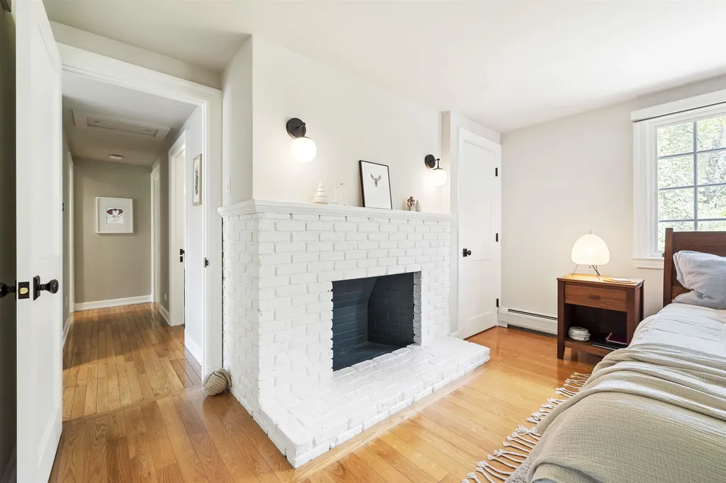 9 Butternut Lane Hanover NH 03755