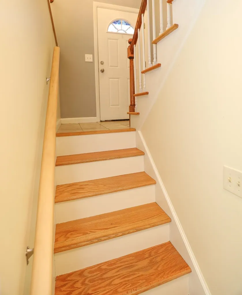 34r Derryfield Road Derry NH 03038