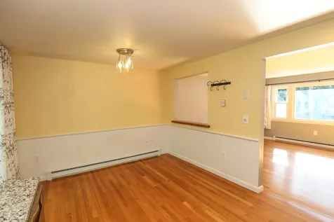 34r Derryfield Road Derry NH 03038