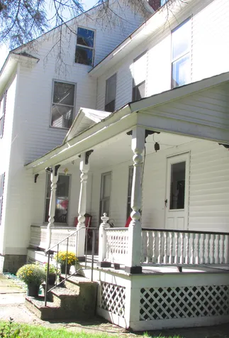 117 Pine Street Brattleboro VT 05301