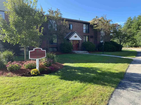 50r English Village Road Manchester NH 03102