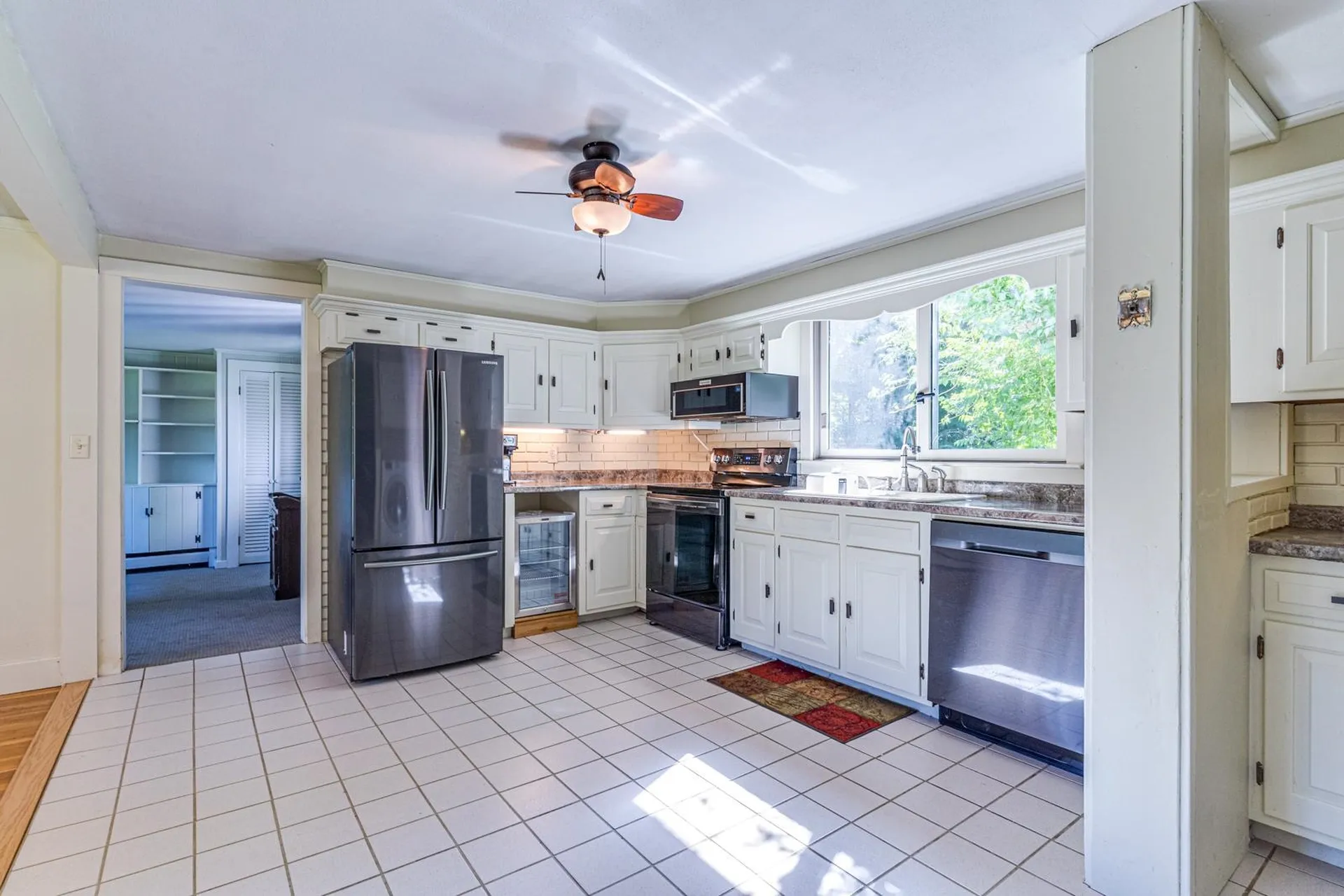 174 North Road East Kingston NH 03827