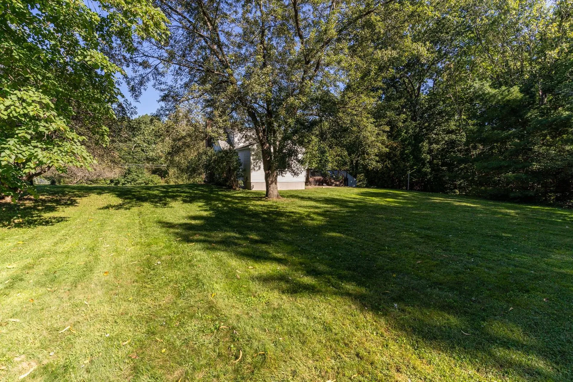 174 North Road East Kingston NH 03827