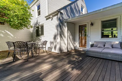174 North Road East Kingston NH 03827