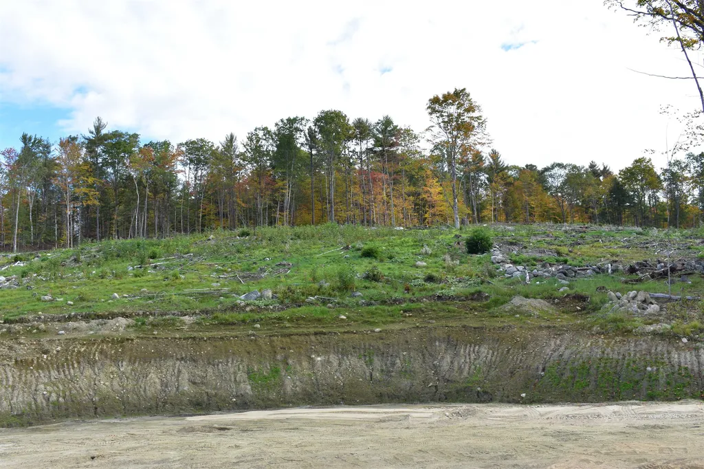 129 Rankin Road Bridgewater NH 03222