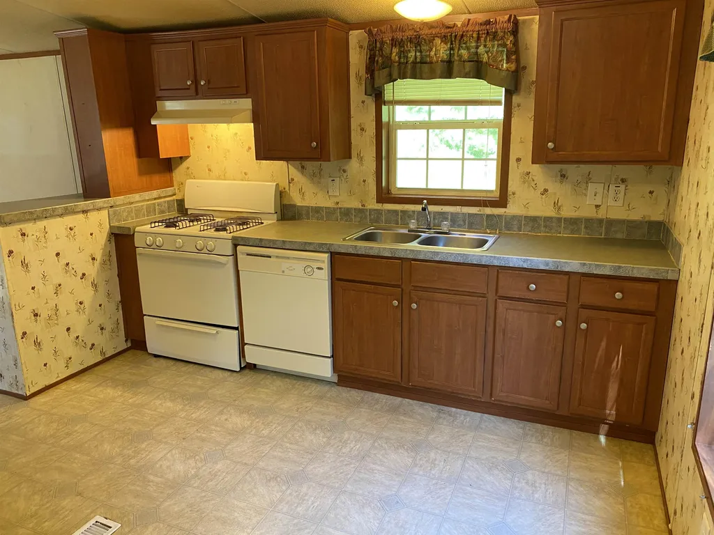 489 Lilliesville Brook Road Bethel VT 05032