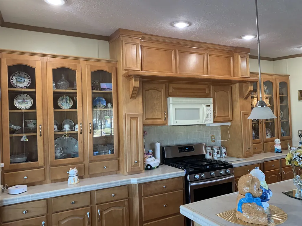 28 Spruce Drive Belmont NH 03220