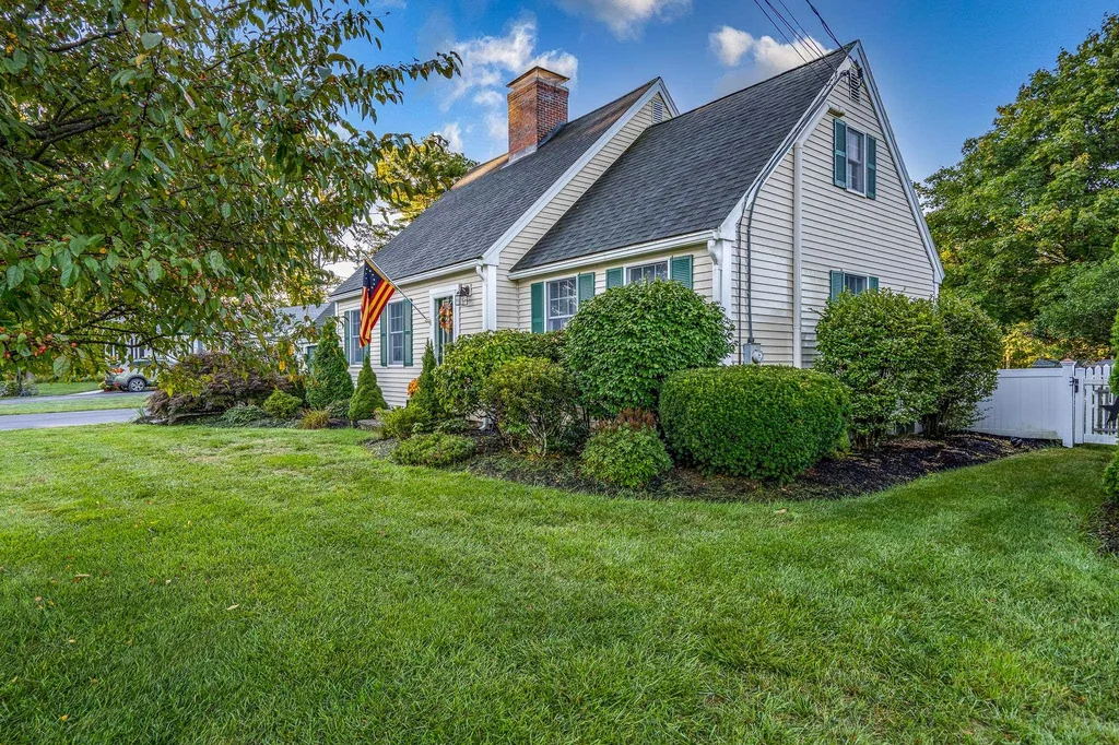 4 Pray Street Rochester NH 03868