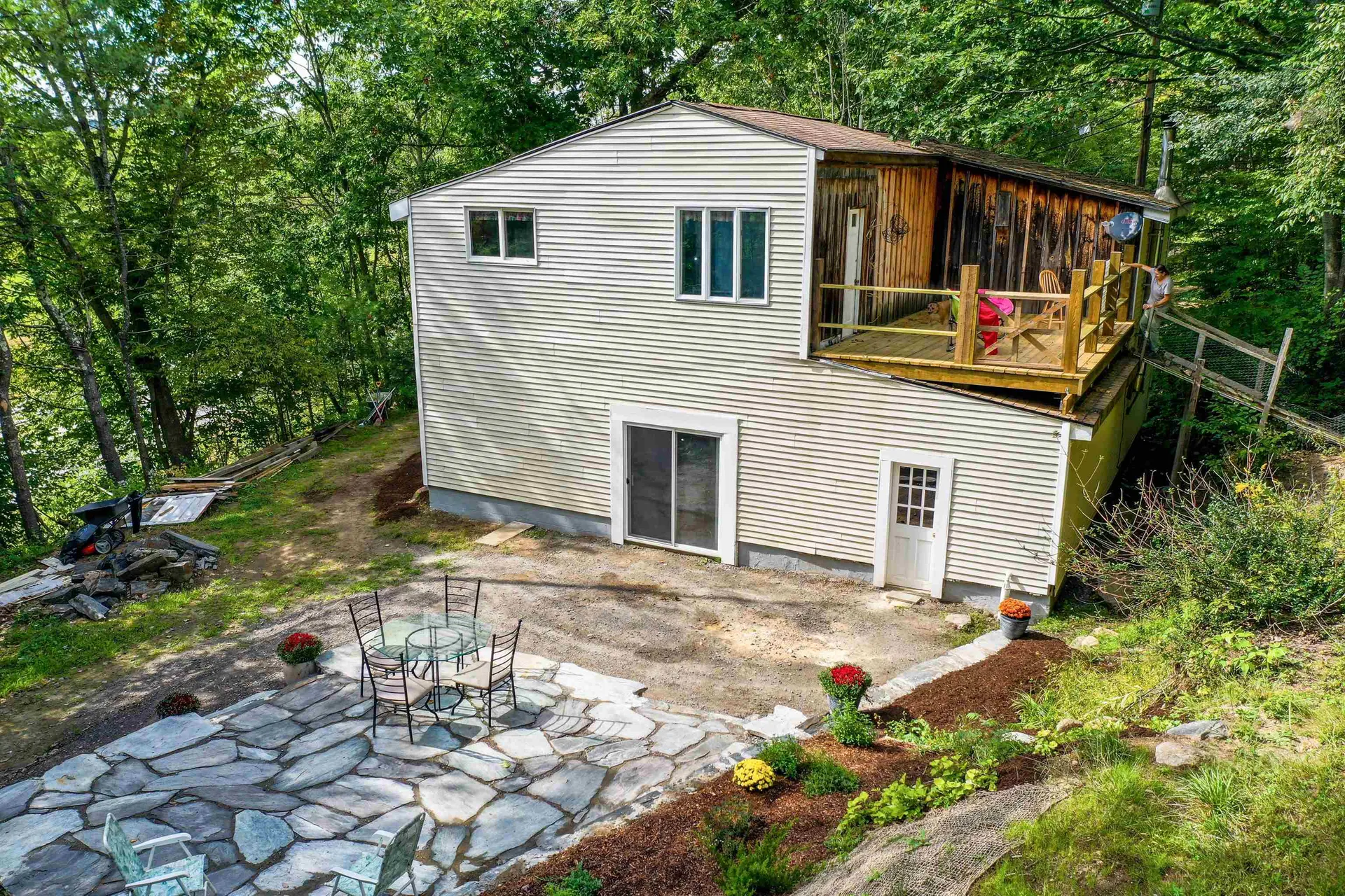 22 Nyberg Road Bristol NH 03222