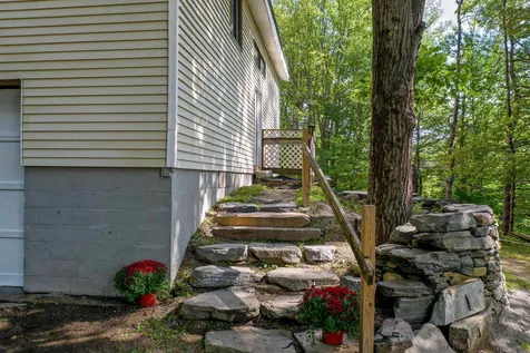 22 Nyberg Road Bristol NH 03222