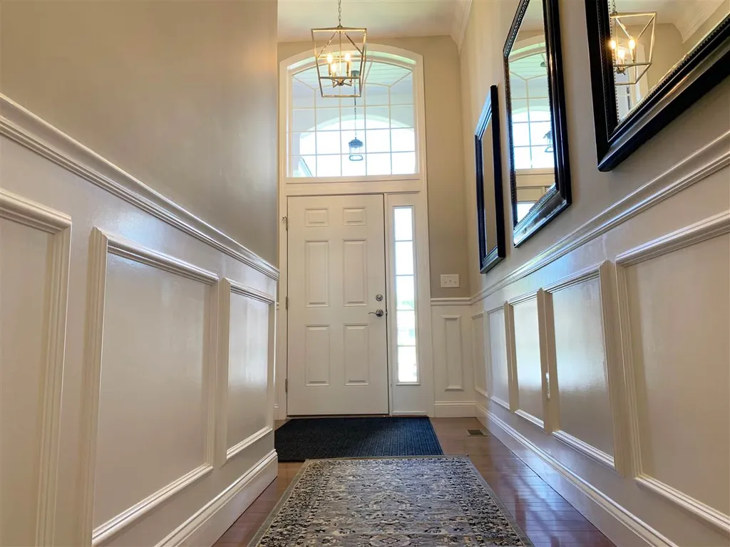 13 Pilgrim Road Londonderry NH 03053