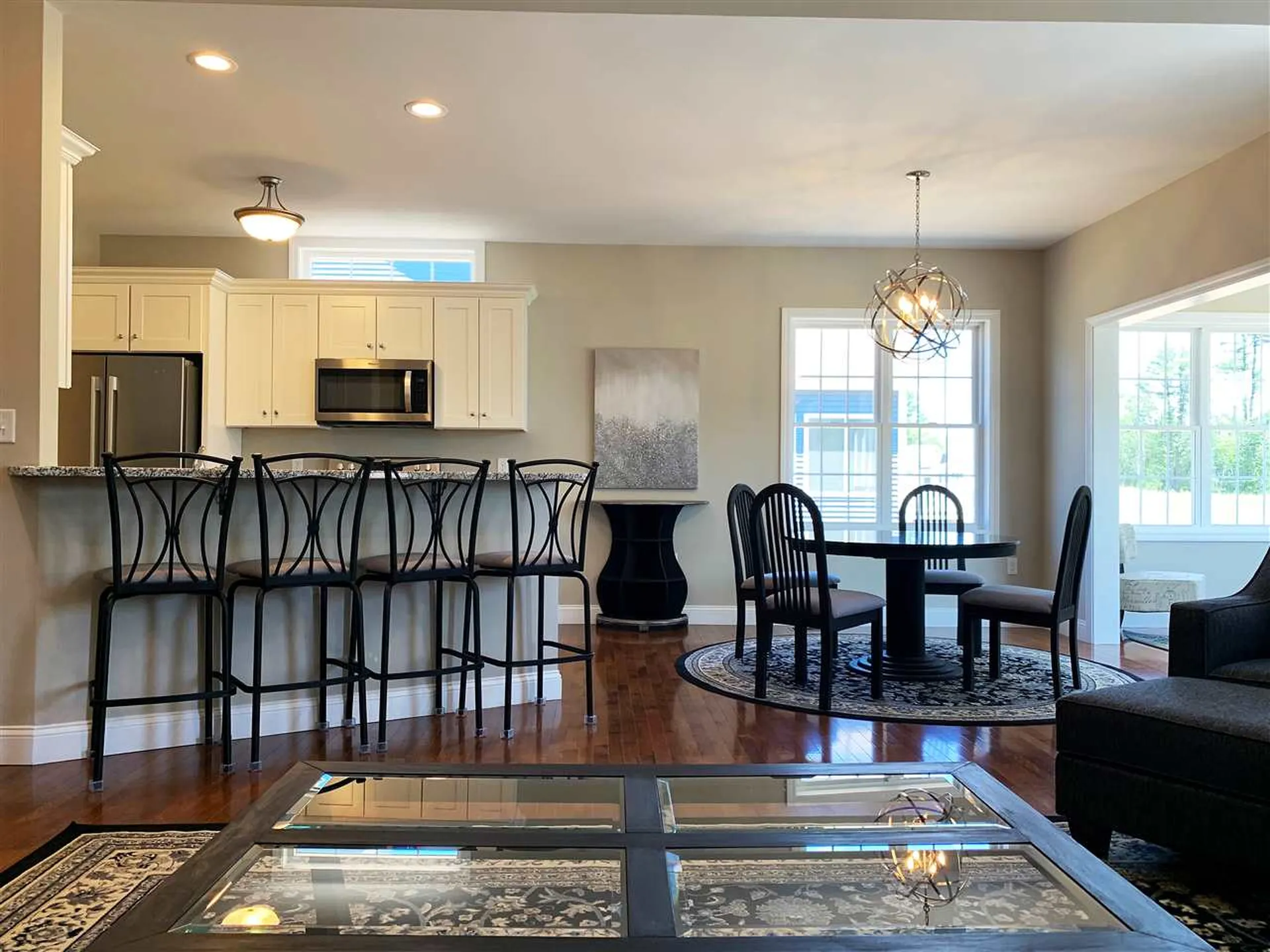 13 Pilgrim Road Londonderry NH 03053
