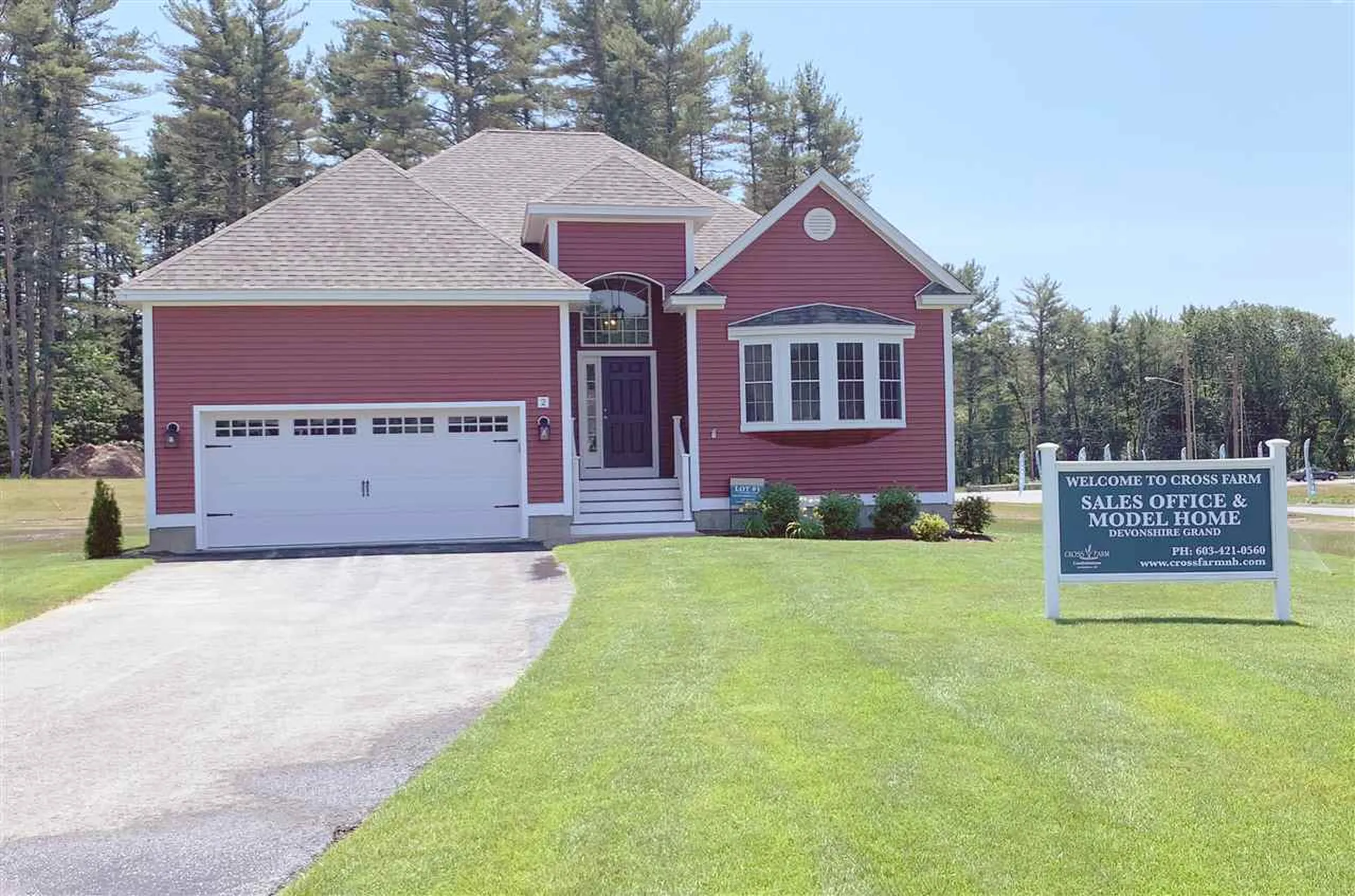 13 Pilgrim Road Londonderry NH 03053