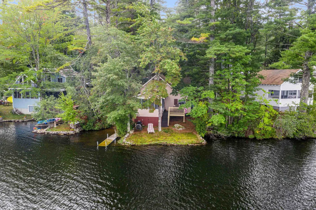 126 Small Road Barrington NH 03825