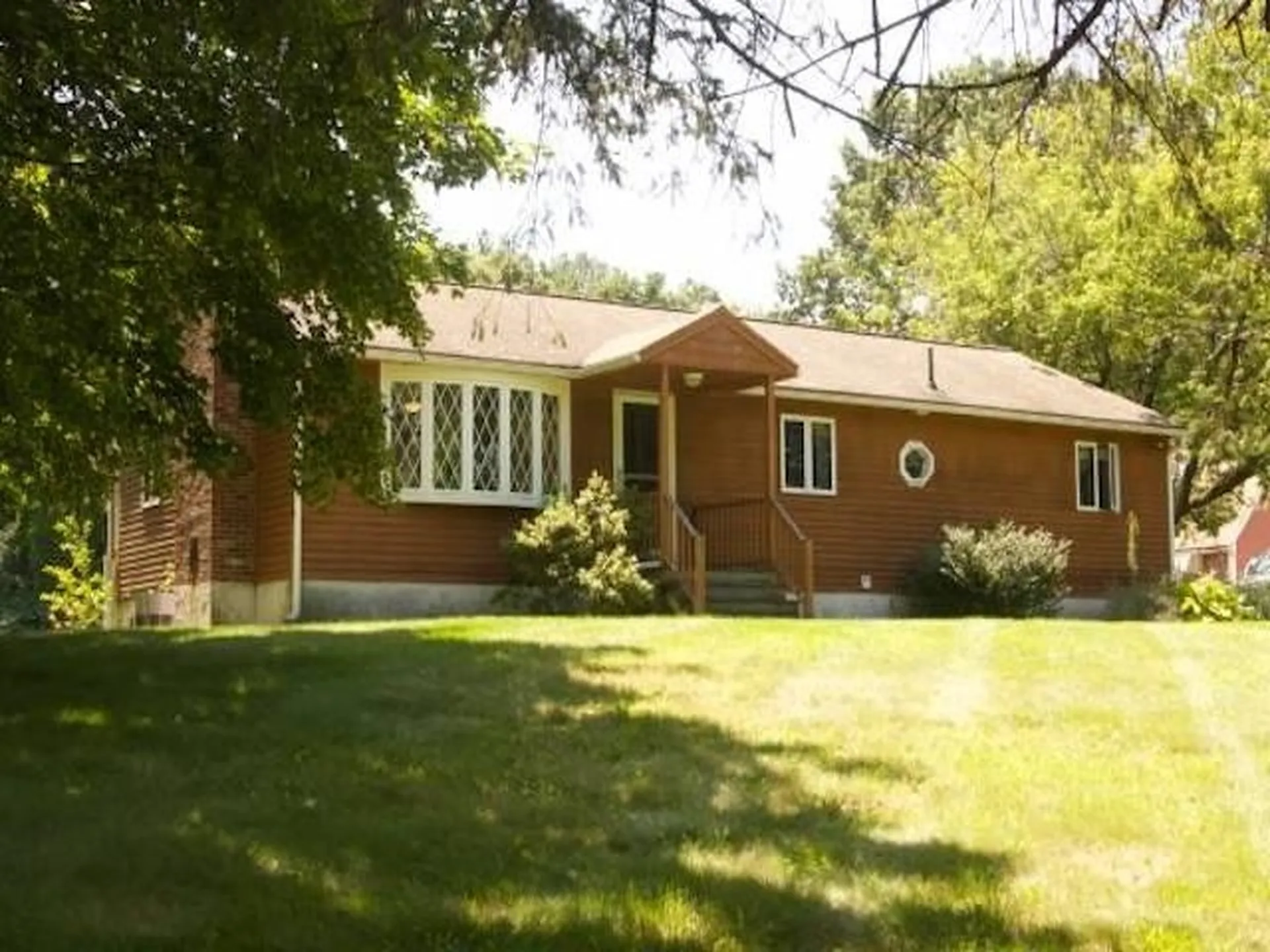 109 Broad Street Hollis NH 03049